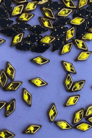 Diamond 8k (small) Glossy - Yellow
