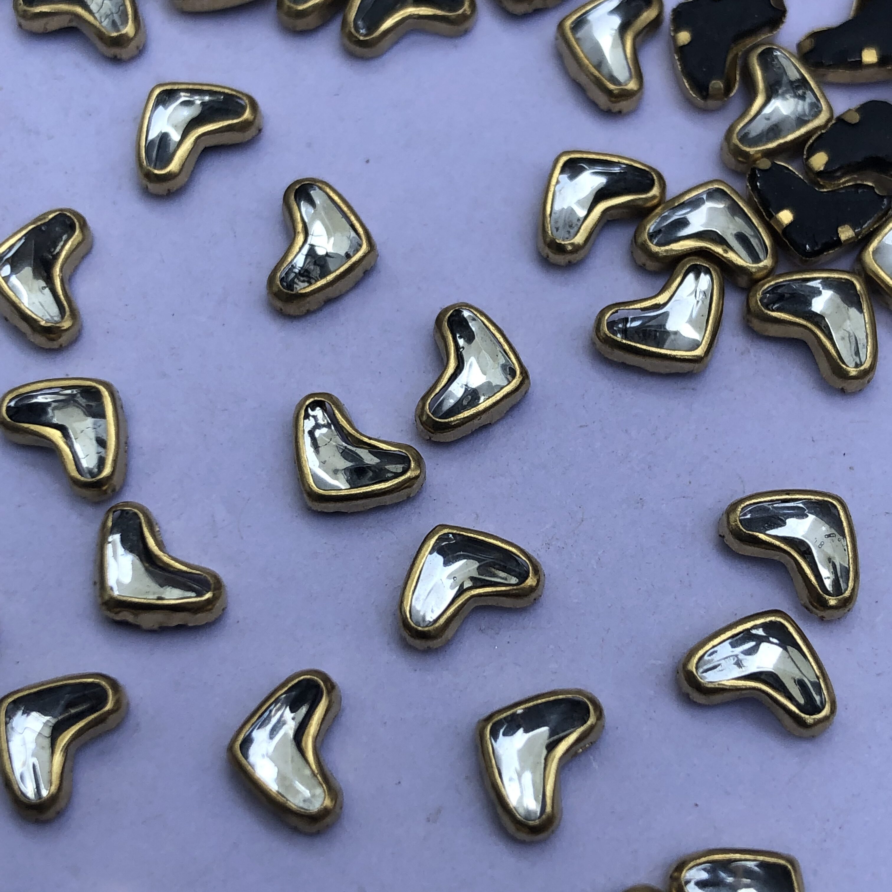 Glass White - Heart, 50 Gram