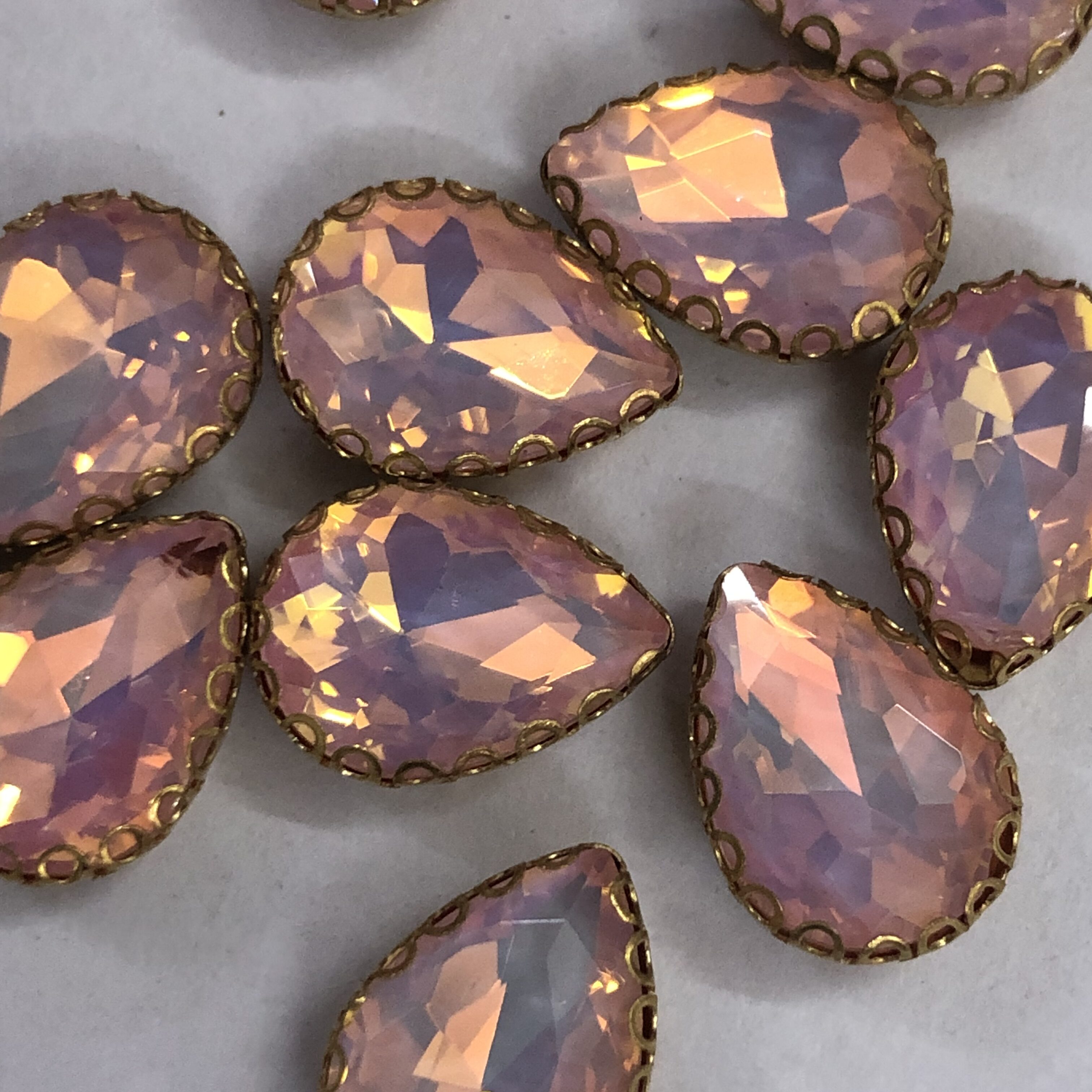Crystal Drop Clipstone(10x14) - Peach