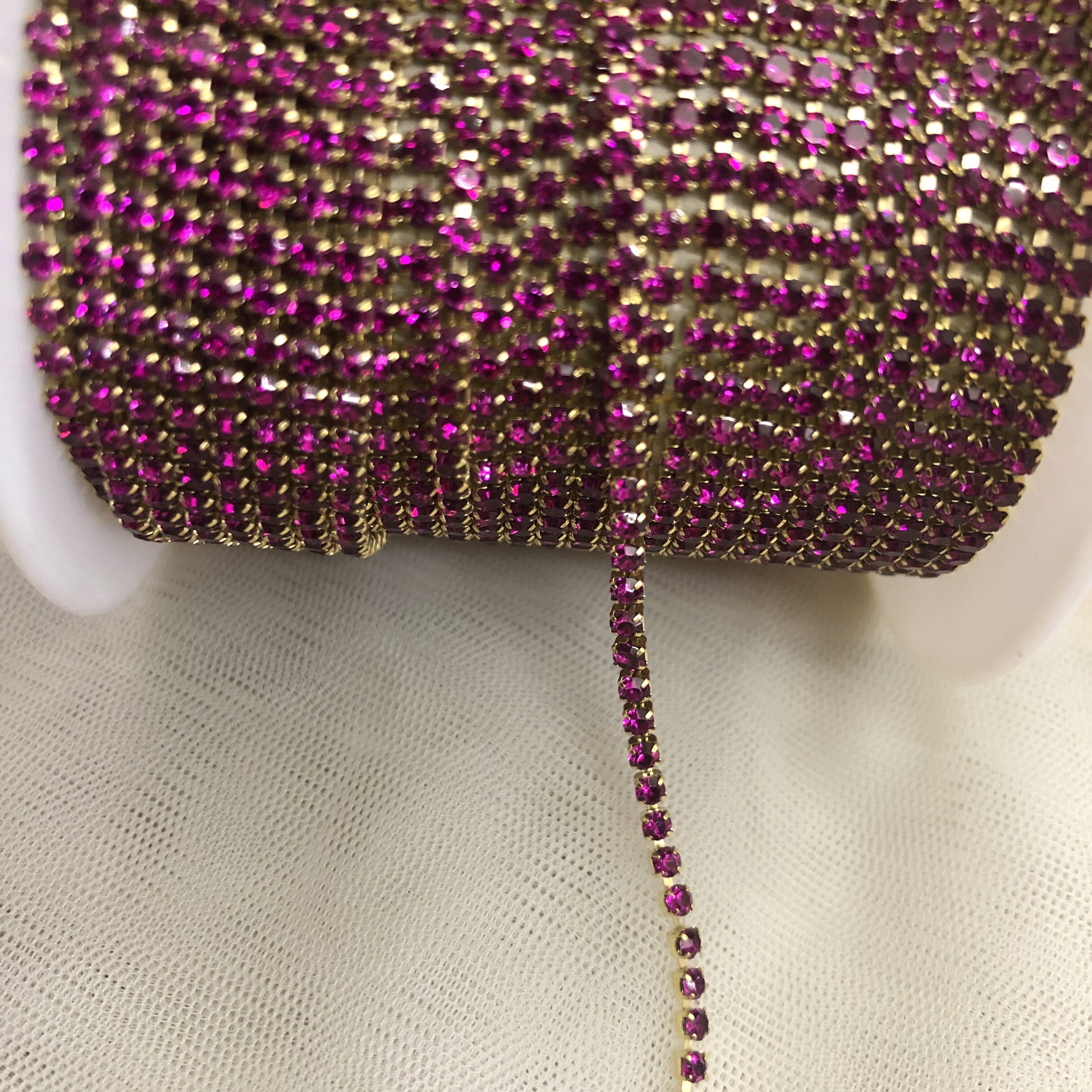 Stone Chain - Colours - Rani pink