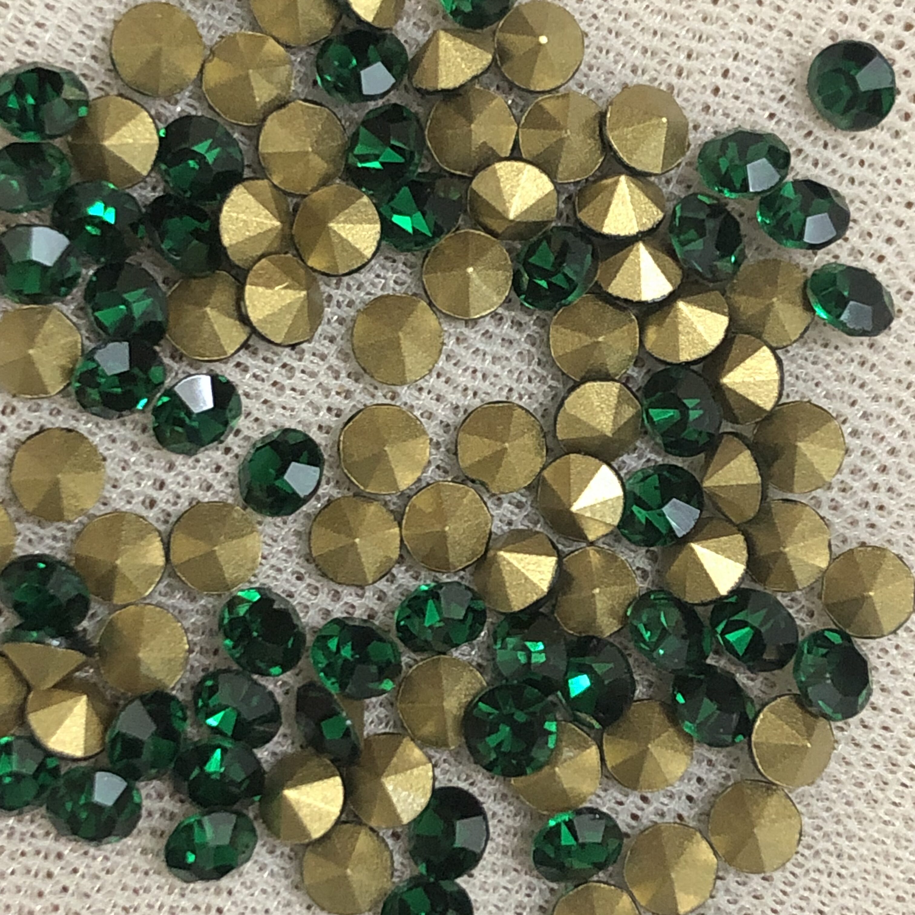 Zircon Glass - Green