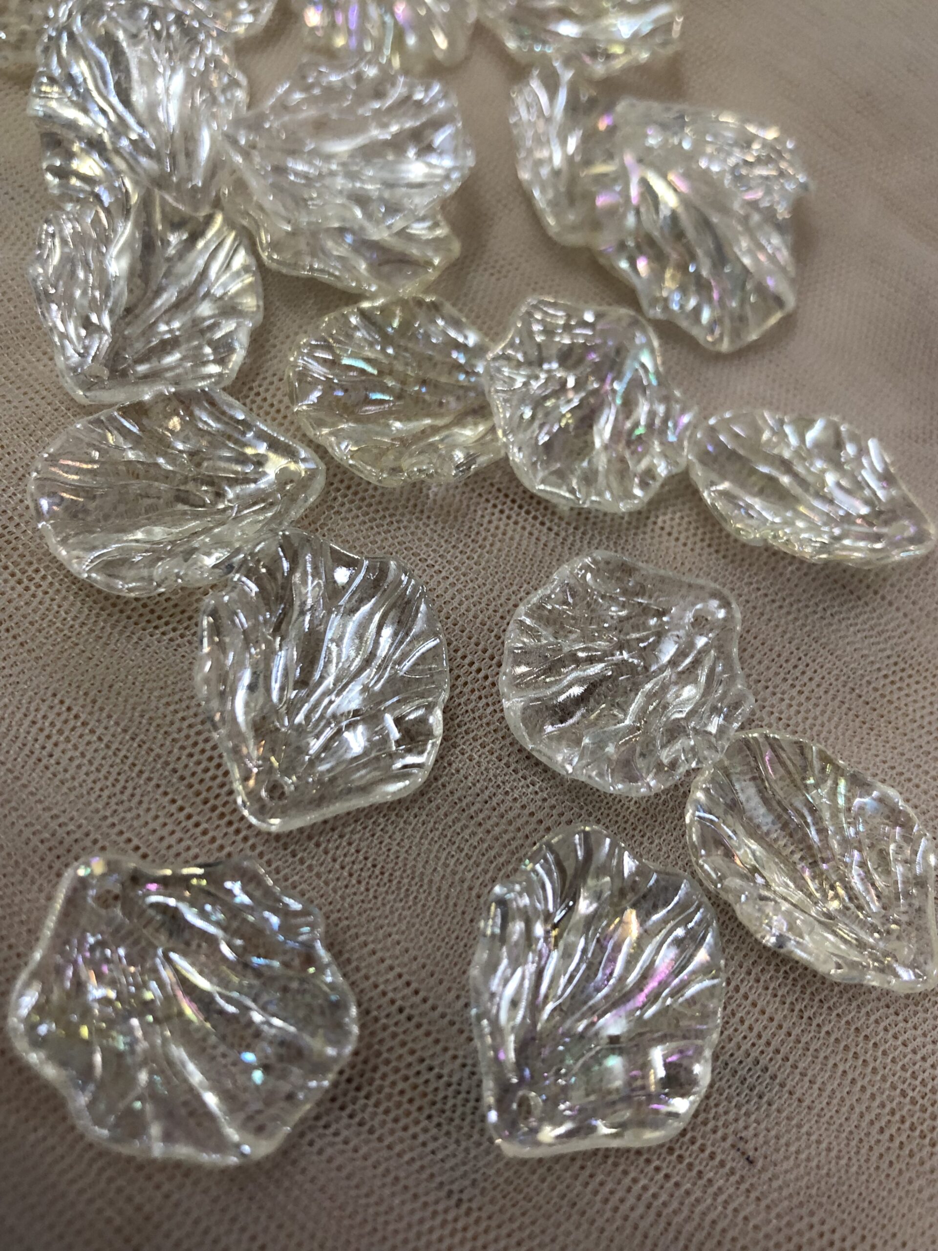 Shells - White Multishade