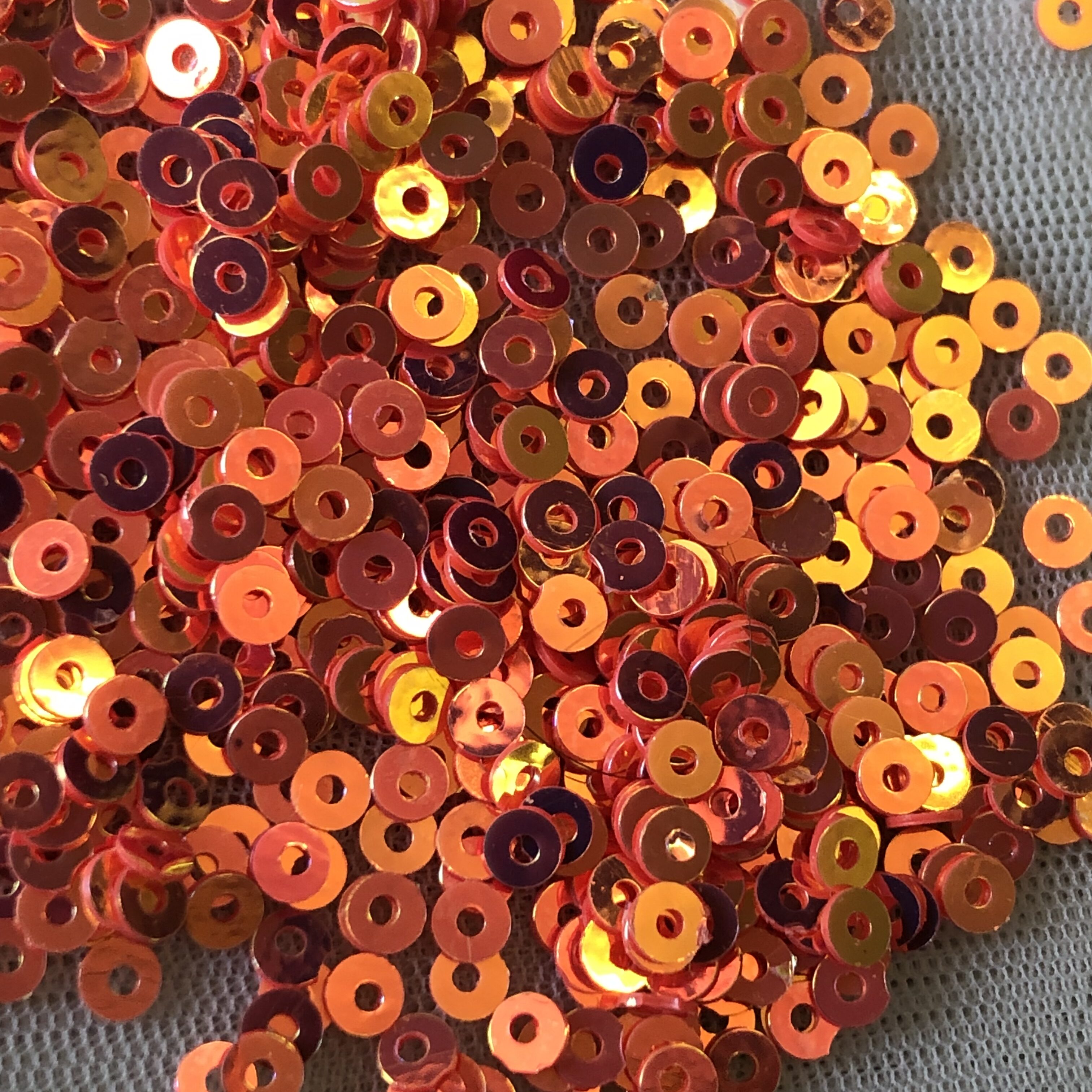 3m Circle Sequence - Red Shade Gold