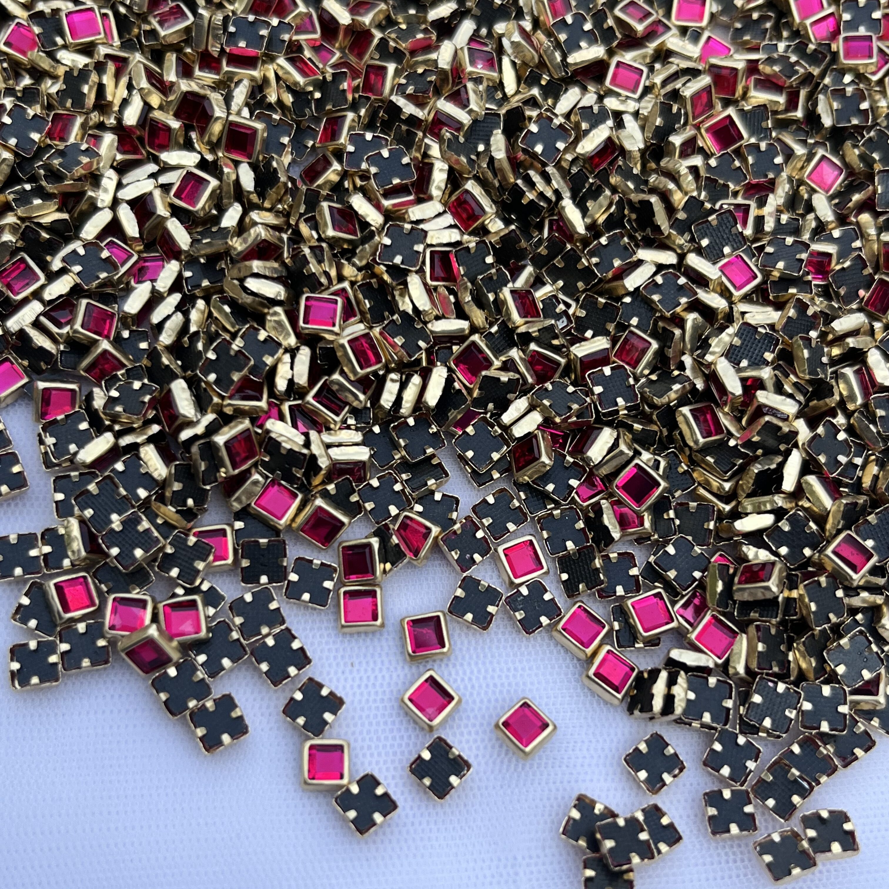 4x4 Plain square Glossy - Rani Pink