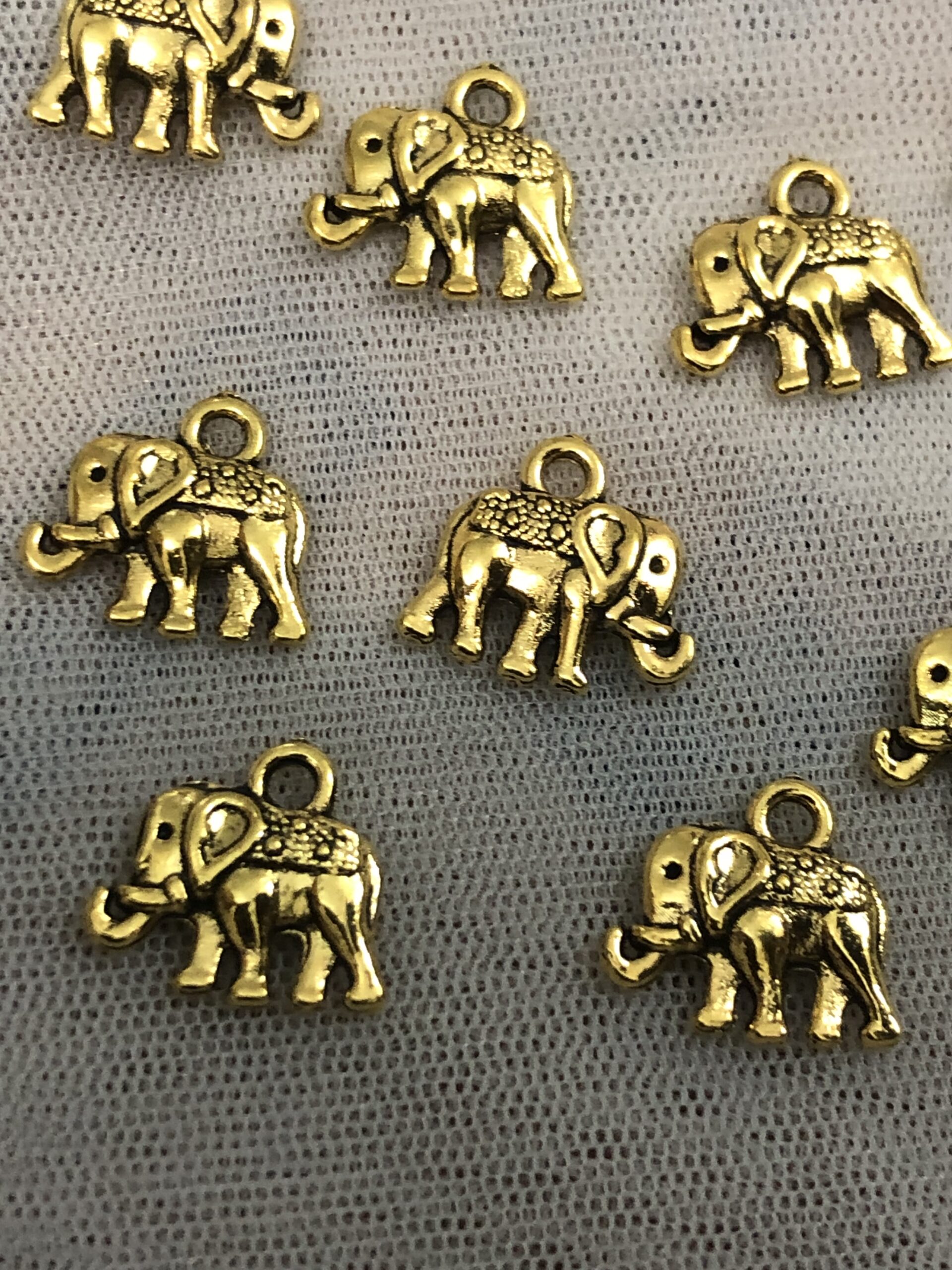 Dumbo Hanging