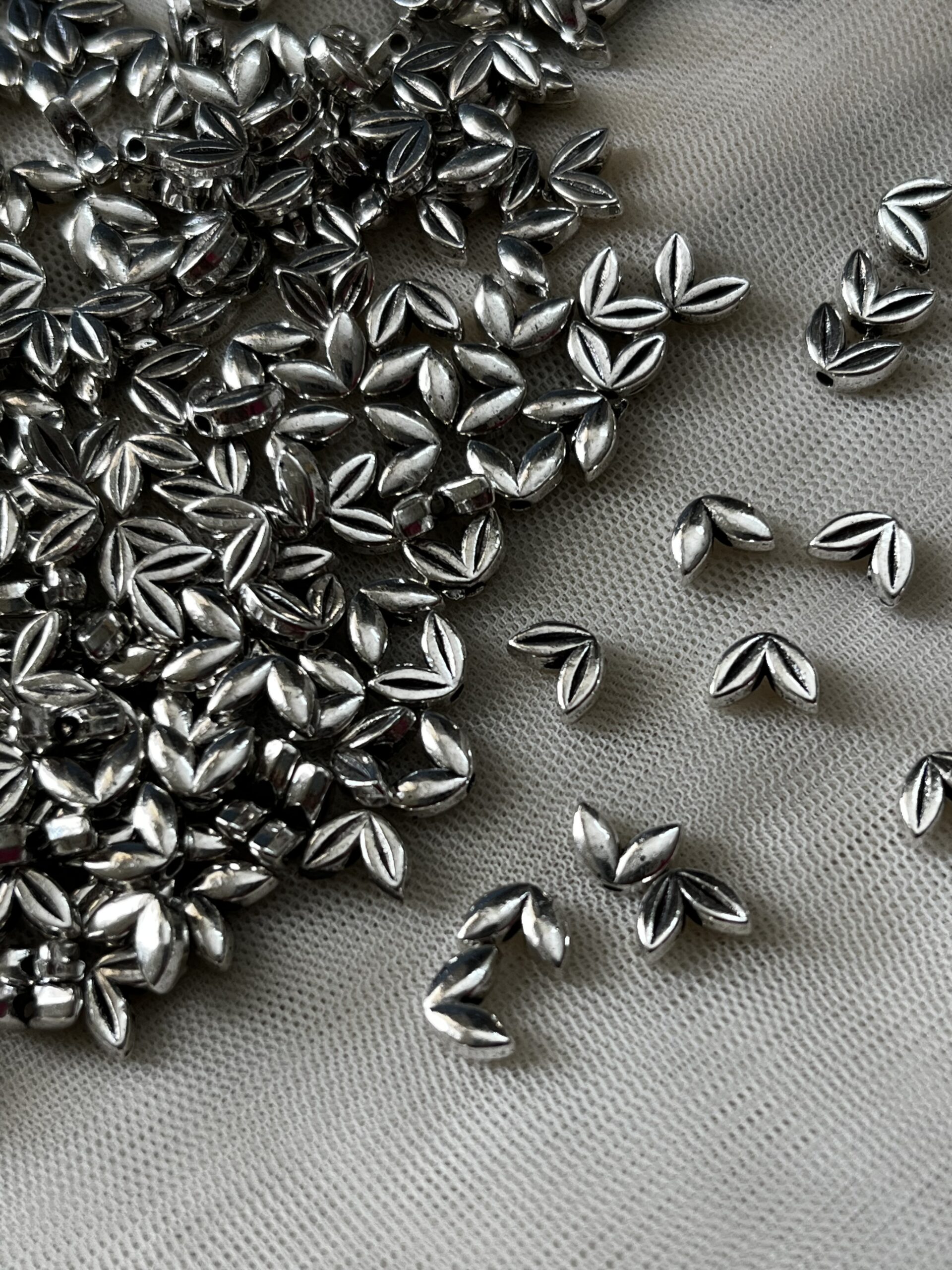 2Leaf Spacer - Silver