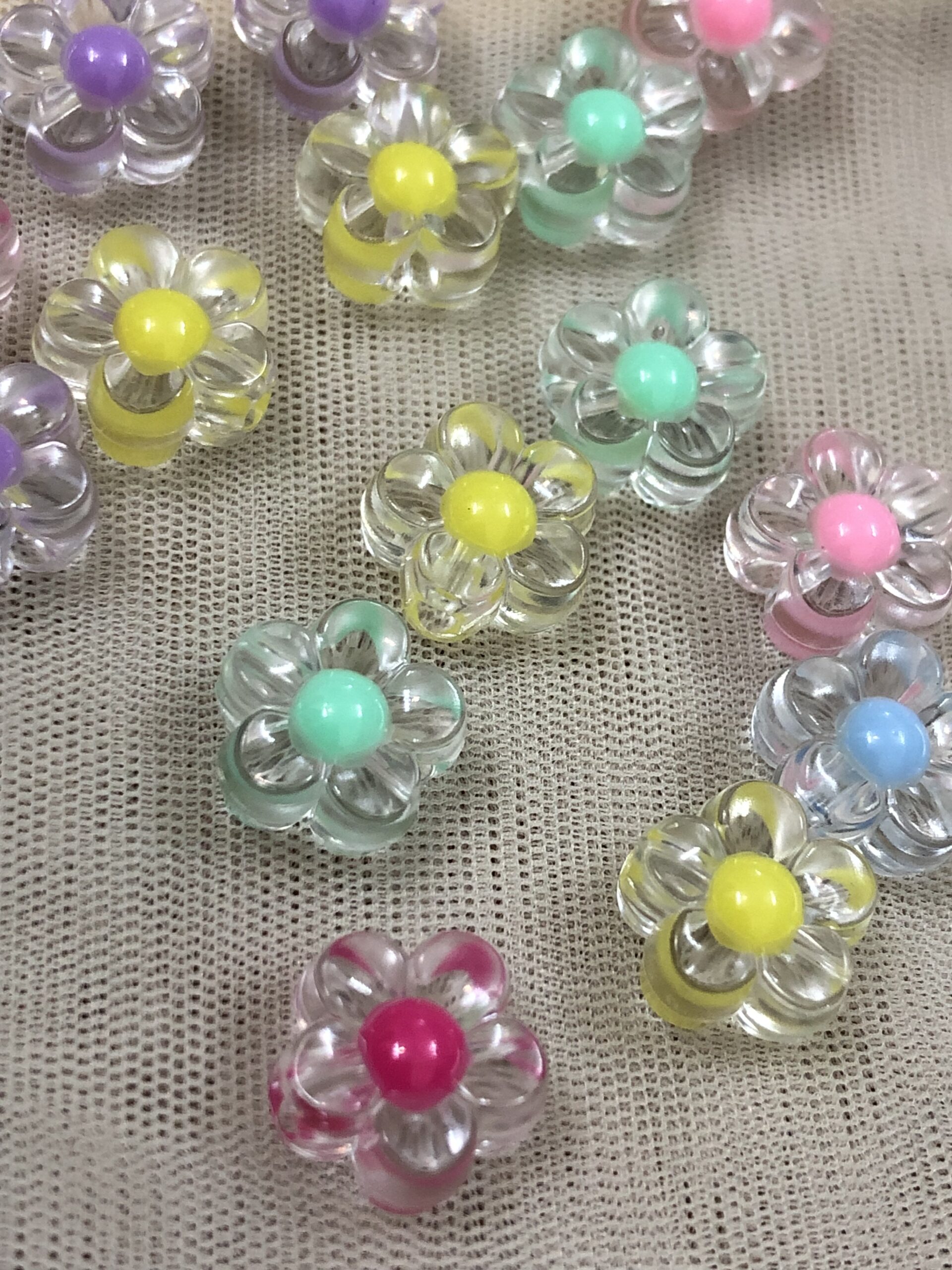 Plastic Flower Beads