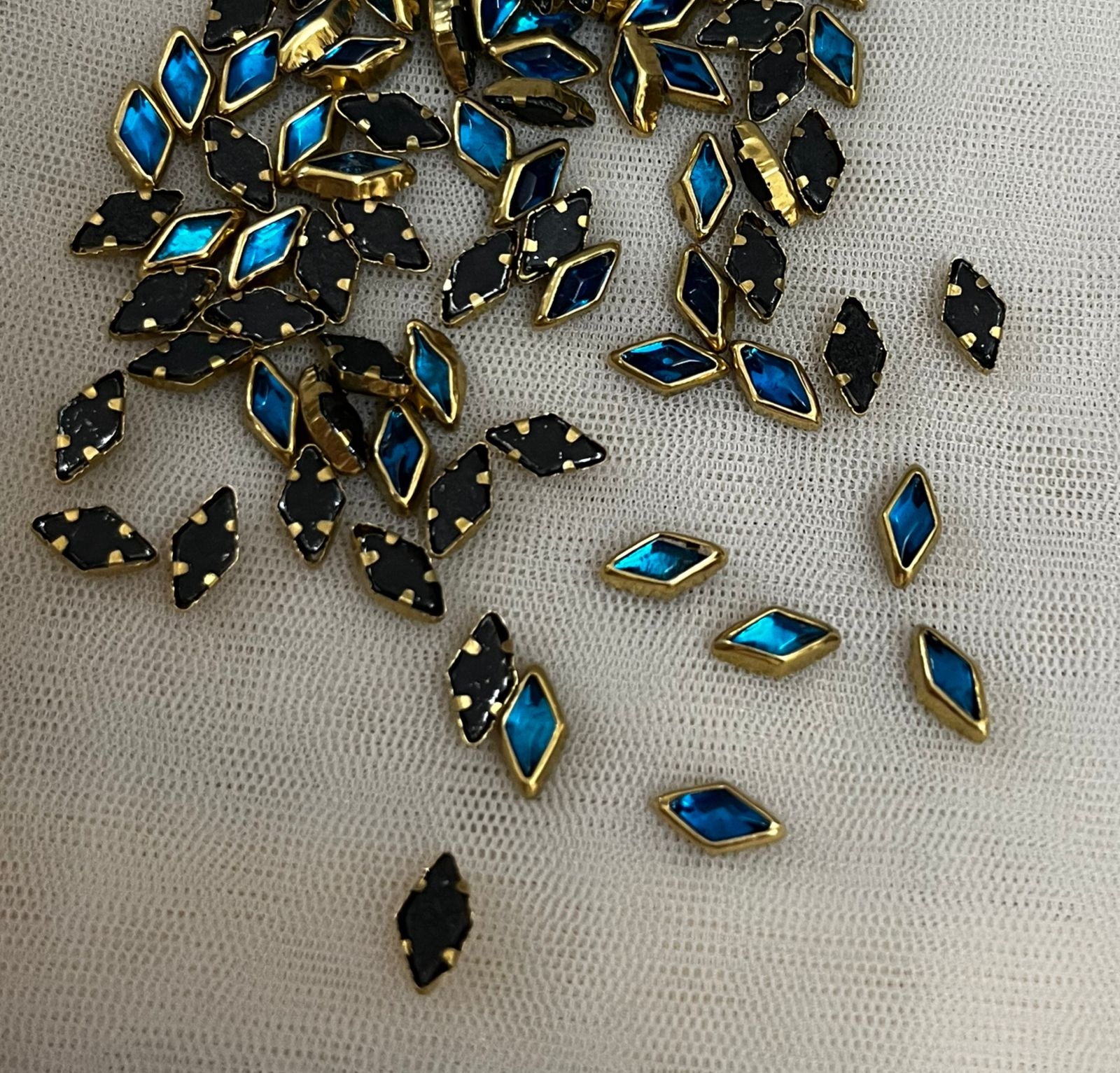 Diamond 8k (small) Glossy - Skyblue Dark