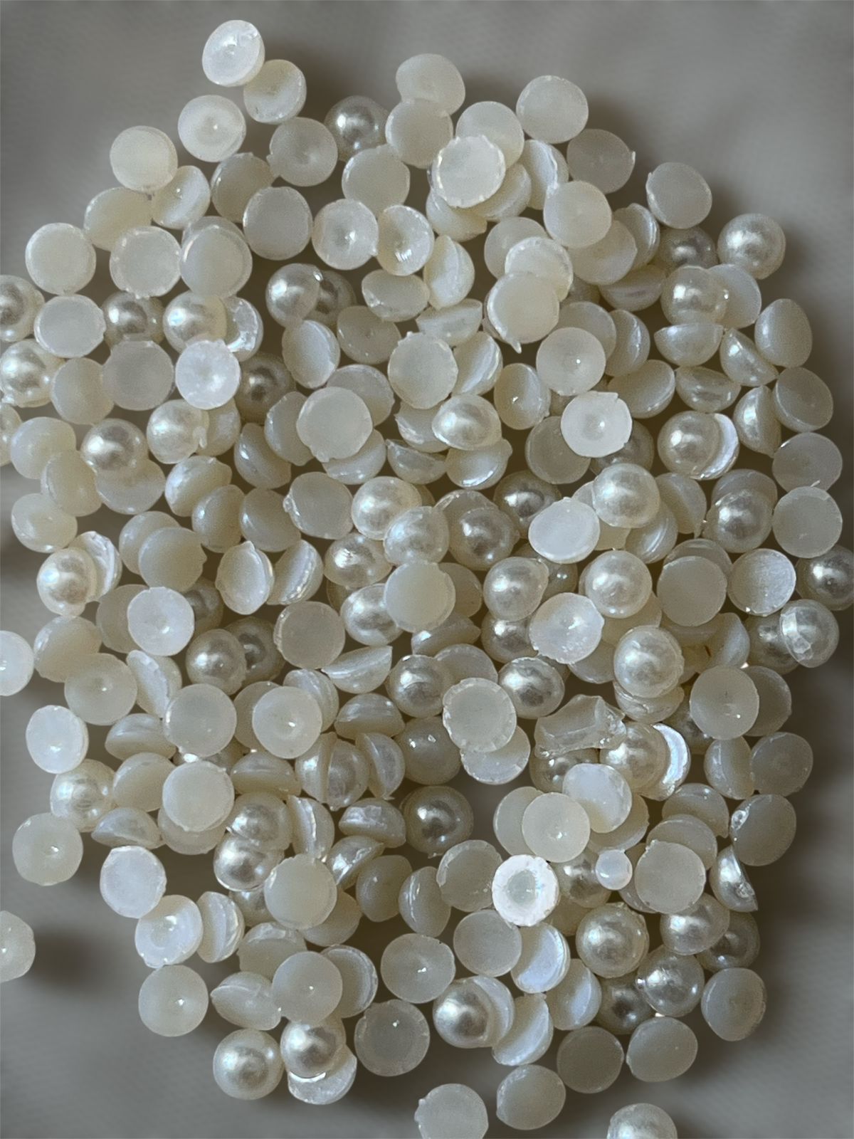 Half Pearls - Half White 5m