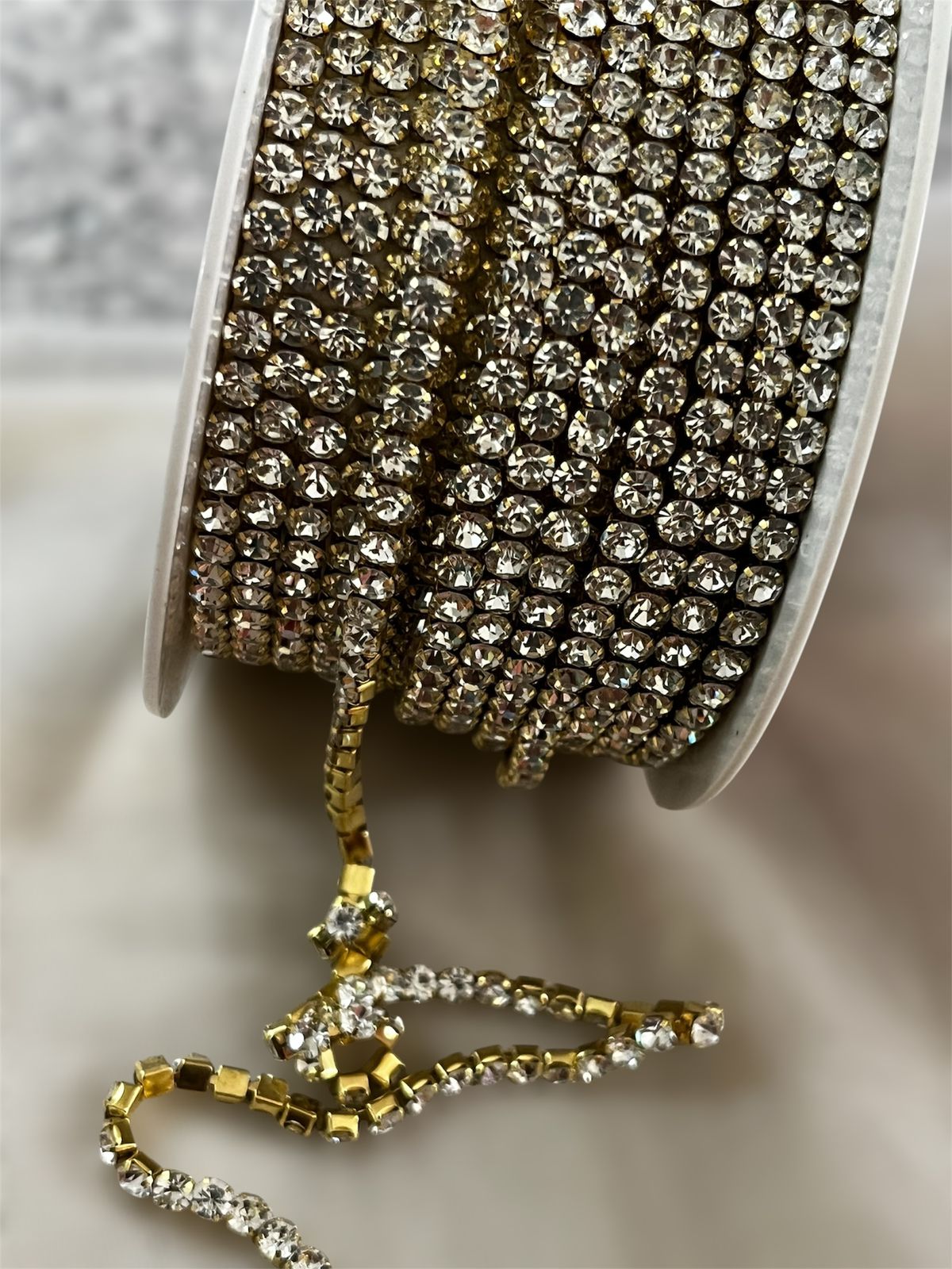 Stone Chain -White