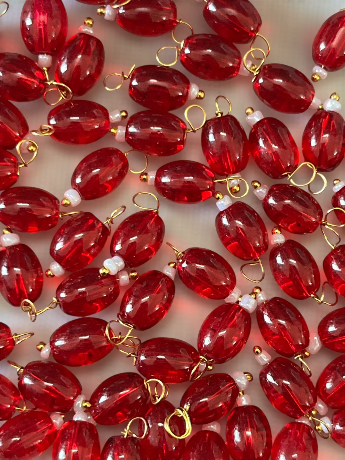 Oval Hanging Beads - Red