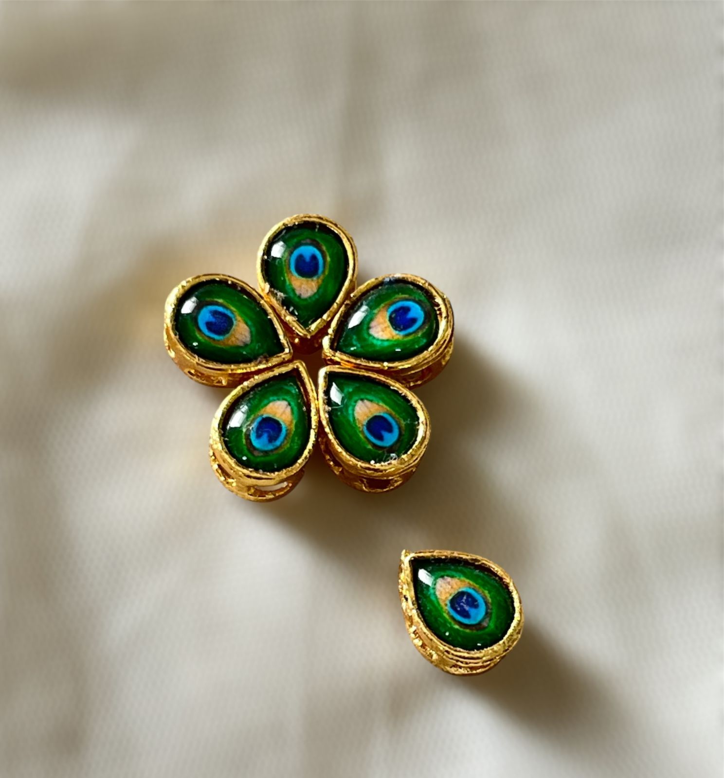 Peacock Spacer