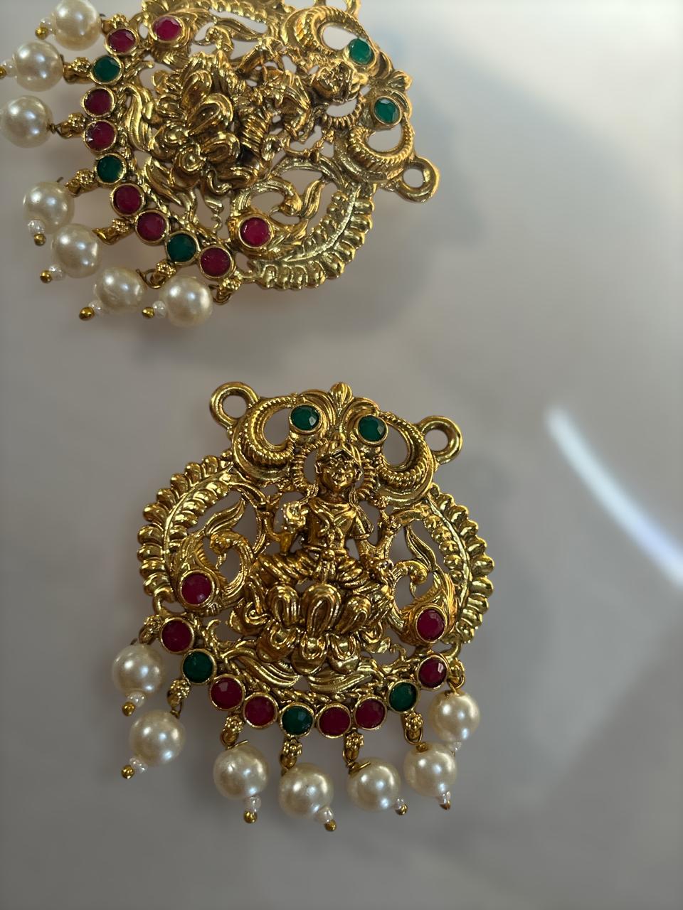Pendent-5