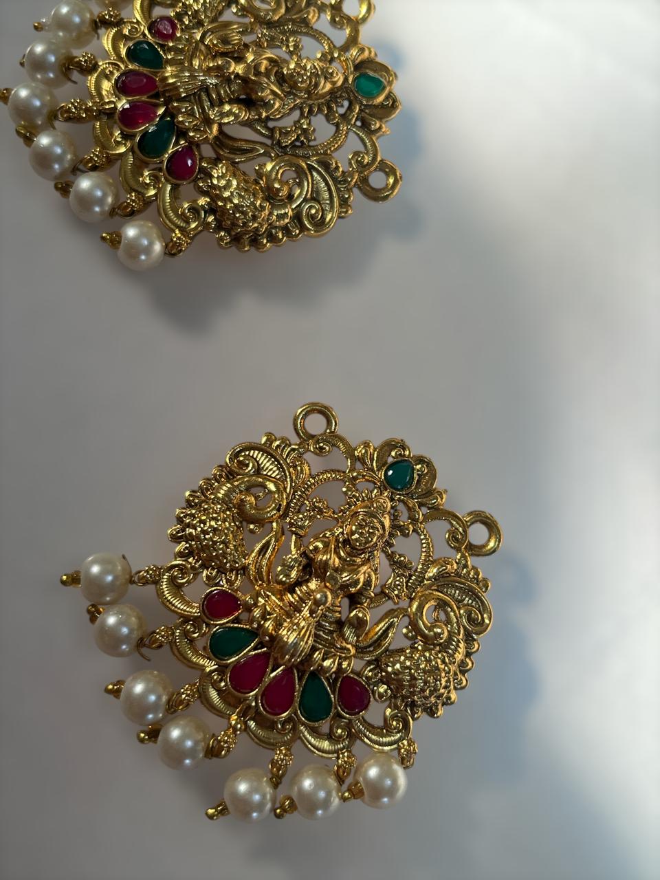 Pendent-6