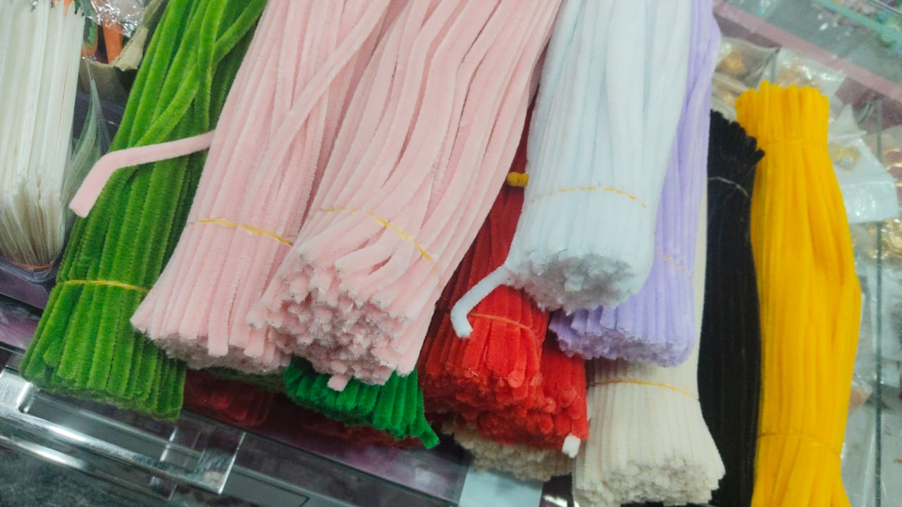 Free pipe cleaner-single (Random)color 1pack