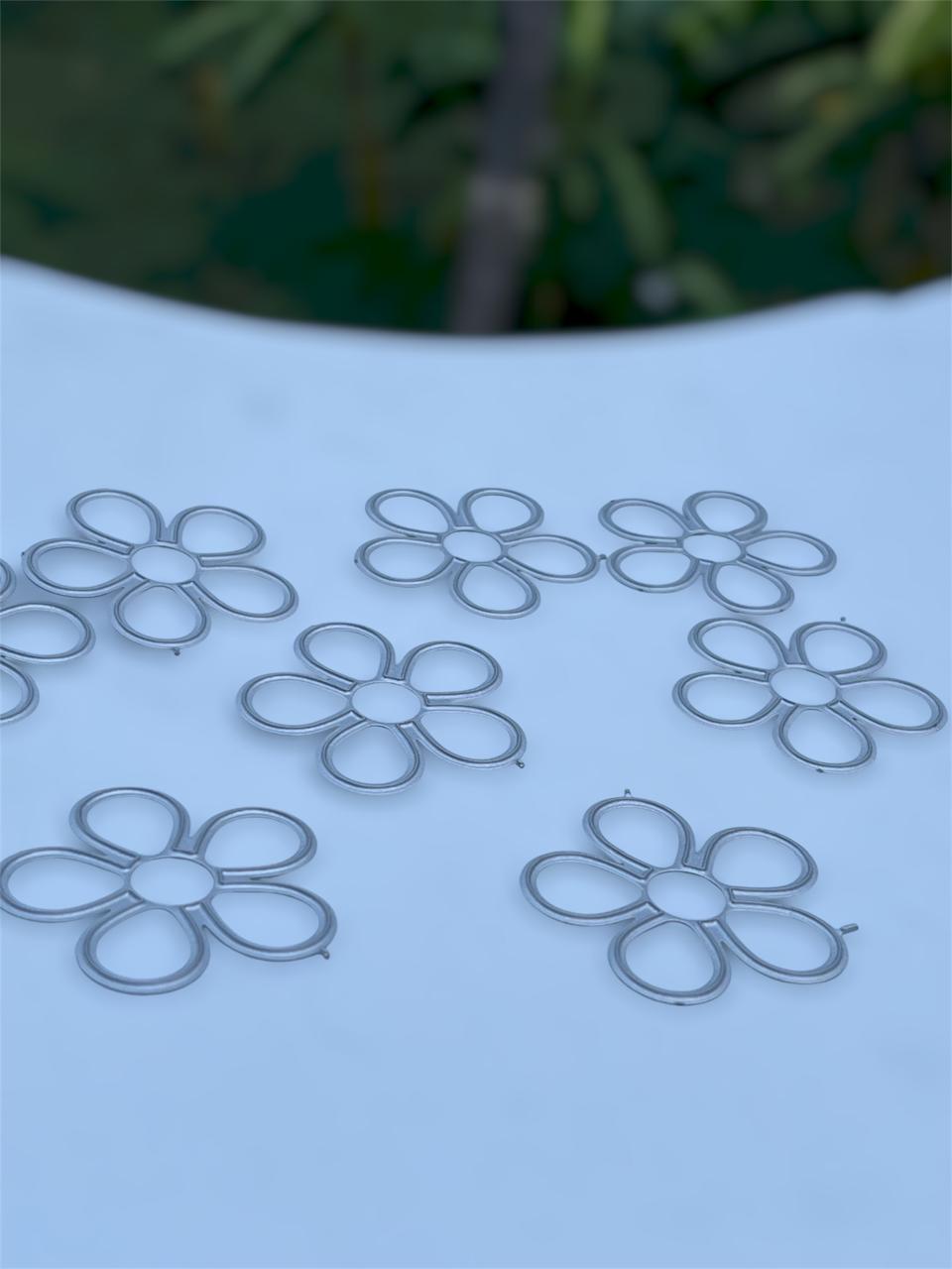 dye cutter -5 jasmine bud-1piece