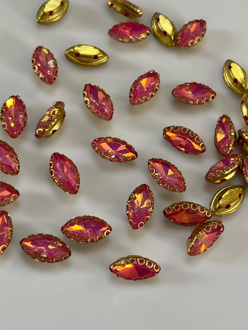 crystal clipstone -small Eye